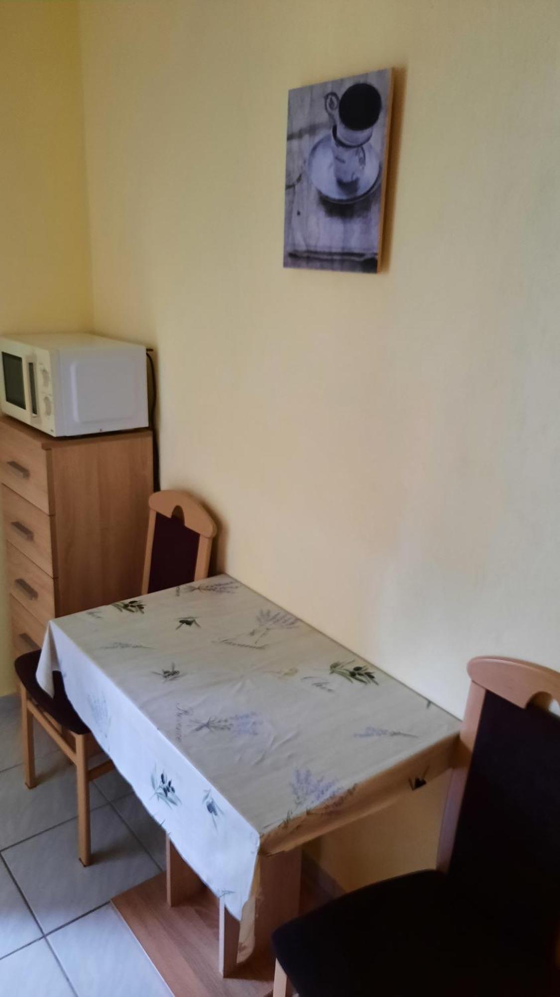 Apartmanhaz Balatonfenyves Apartment Екстериор снимка